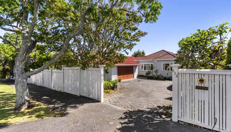 825 Riddell Road, St Heliers