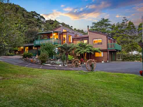 111 Te Henga Road, Waitakere