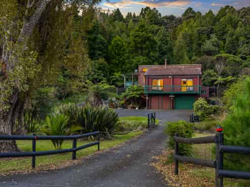111 Te Henga Road, Waitakere