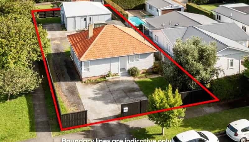 31 Springleigh Avenue, Mount Albert