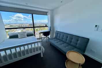 1002B/8 Lakewood Court, Manukau