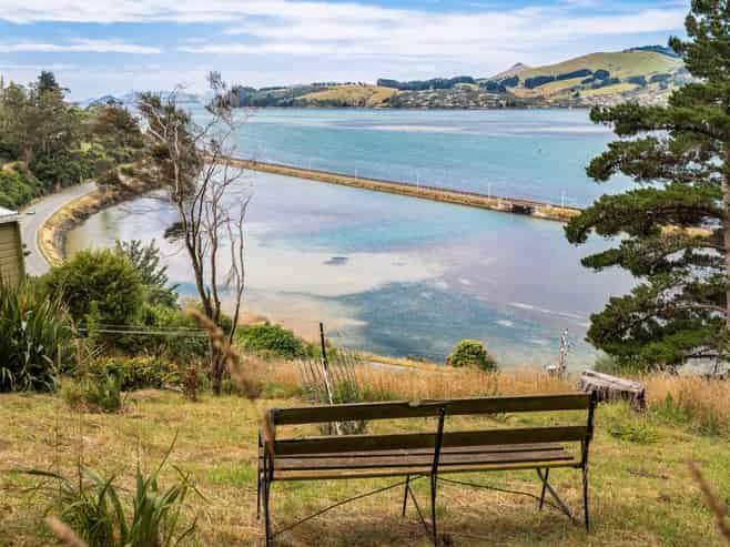 1A Burkes Drive, Saint Leonards