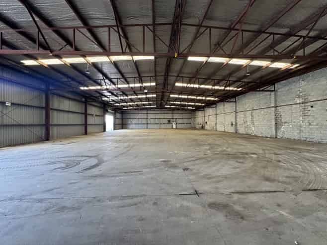 1,220sqm Industrial Facility with Yard