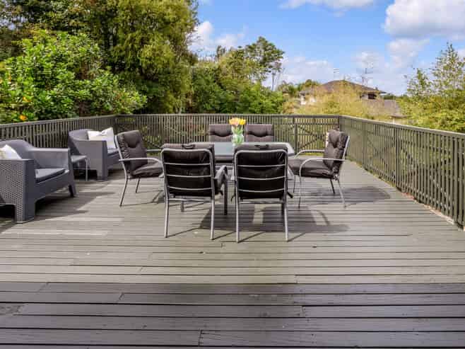 2/3 Pohutukawa Avenue, Shelly Park