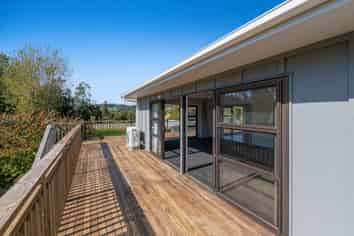 29 Parakai Avenue, Parakai