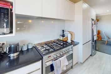 20b Phillips Street, Sanson