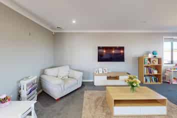 20b Phillips Street, Sanson