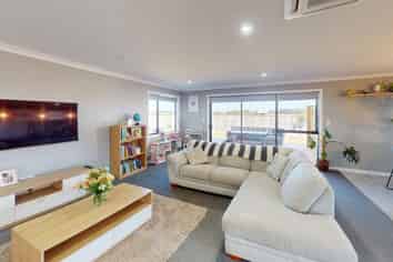 20b Phillips Street, Sanson