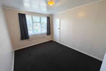 12 Douglas Crescent, Fairfield