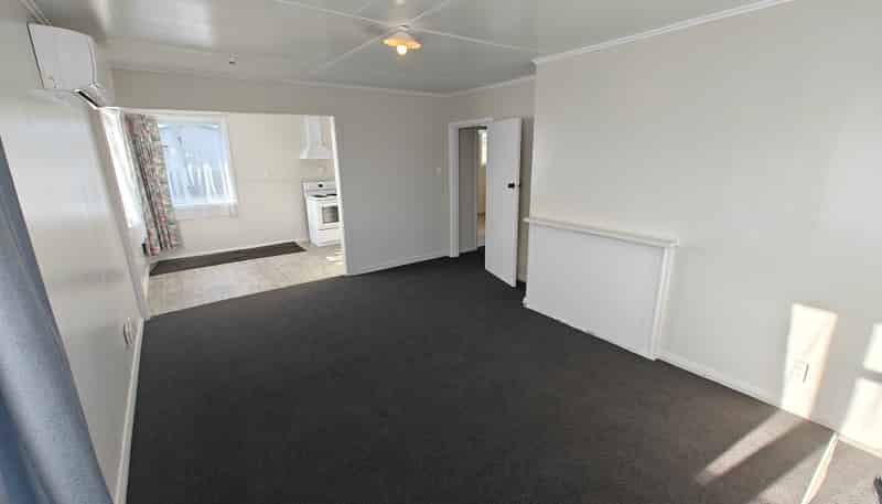 12 Douglas Crescent, Fairfield