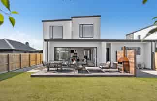 33 Marine Corps Drive, Masterton