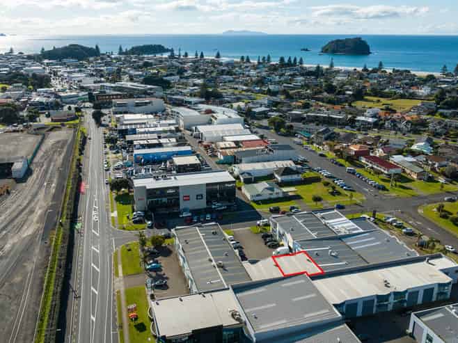 Work near the waves - modern Mount industrial unit