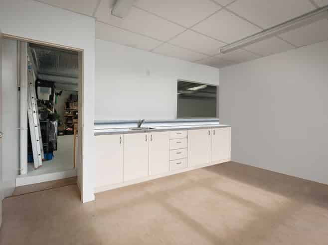 Work near the waves - modern Mount industrial unit