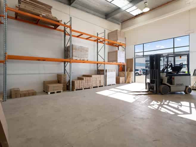 Work near the waves - modern Mount industrial unit