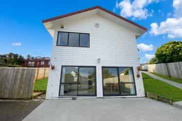7B Clarion Place, Glendene