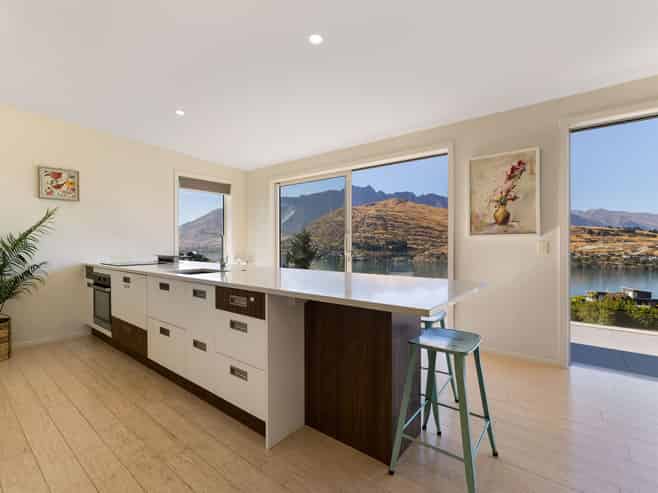 10 St Marks Lane, Queenstown Hill