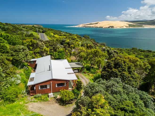 21 Signal Station Road, Omapere