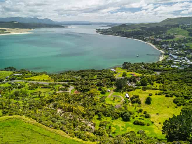 21 Signal Station Road, Omapere