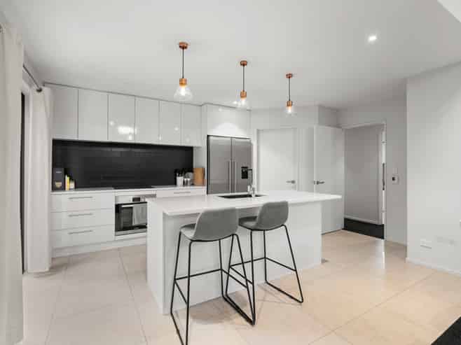 20 Puhara Avenue, Parklands