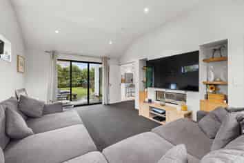 20 Puhara Avenue, Parklands