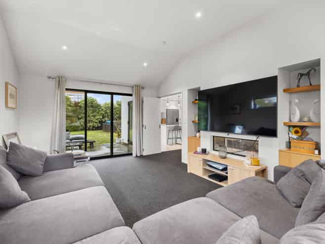 20 Puhara Avenue, Parklands