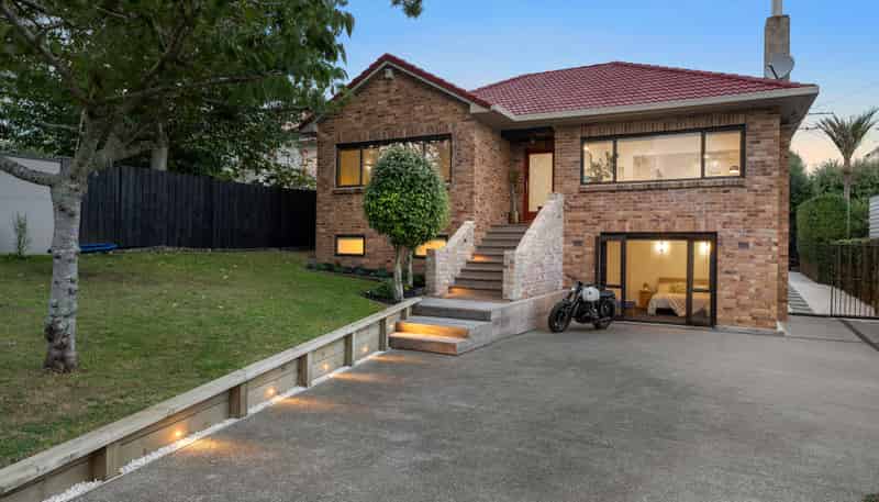 13 La Veta Avenue, Mount Albert