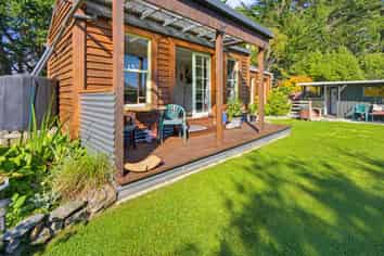 39 Liverpool Street, Hampden