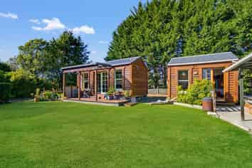 39 Liverpool Street, Hampden