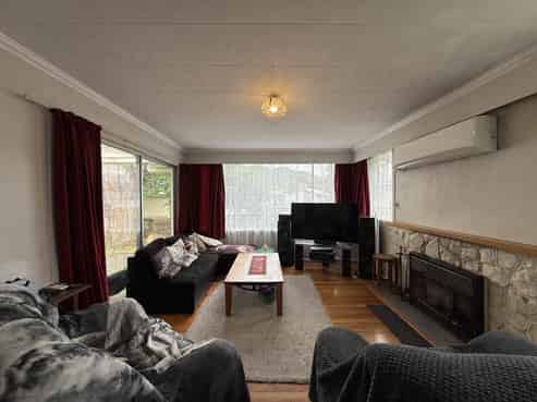 10 Kentucky Street, Totara Park