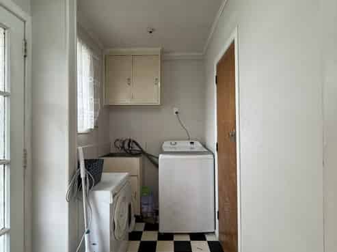 10 Kentucky Street, Totara Park