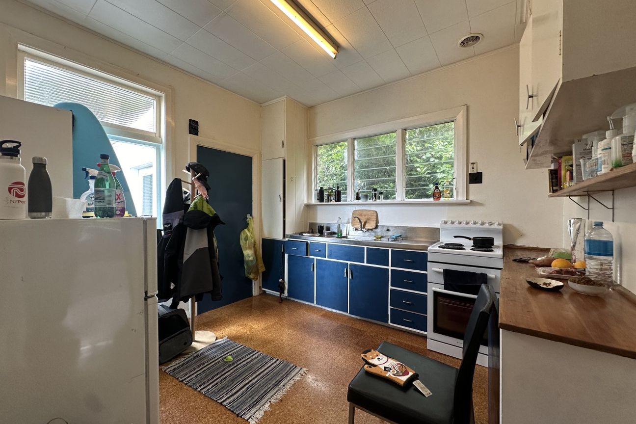 Two Bedroom House - Wadestown - Widok 2