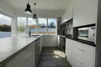 130 Penrose Road, Mount Wellington