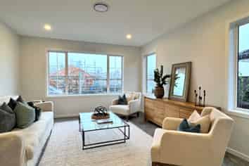 371 Te Taruna Drive, Milldale