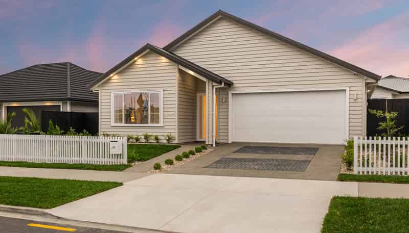 371 Te Taruna Drive, Milldale