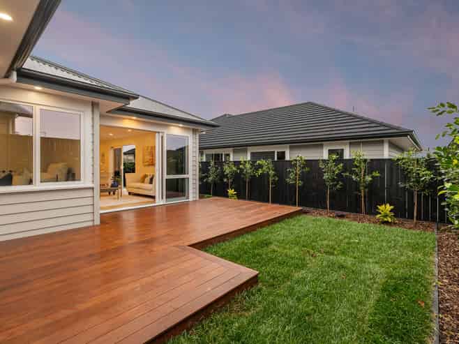 371 Te Taruna Drive, Milldale