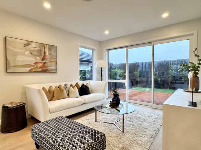 371 Te Taruna Drive, Milldale