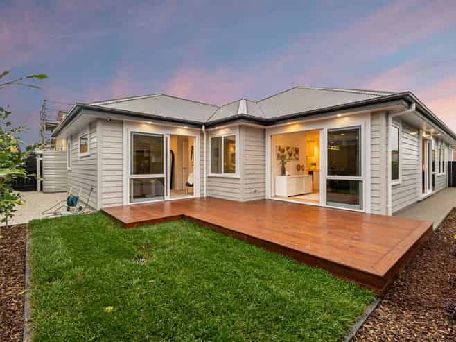 371 Te Taruna Drive, Milldale