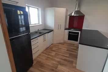 1024 Waipuna Street, Mahora