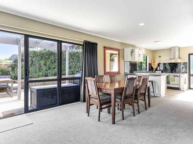 30 Banbury Crescent, Fairfield