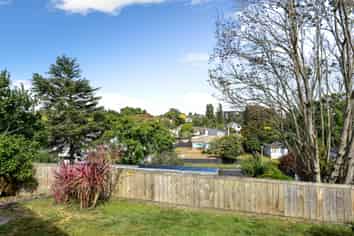 30 Banbury Crescent, Fairfield