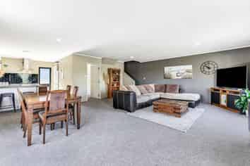 30 Banbury Crescent, Fairfield