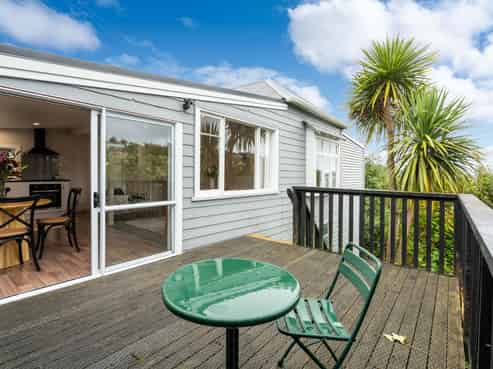 12 Dalry Street, Mornington