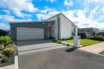 27 Finstock Way, Rolleston