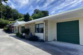 2/22 Vale Road, Riverside