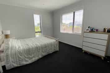 1 Bedfont Street, Richmond