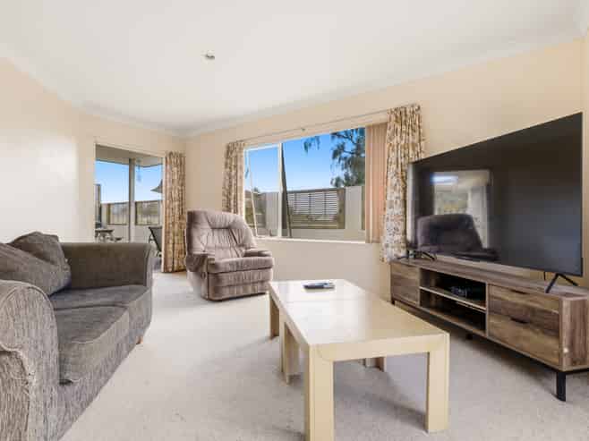 43 Kiddle Drive, Hilltop