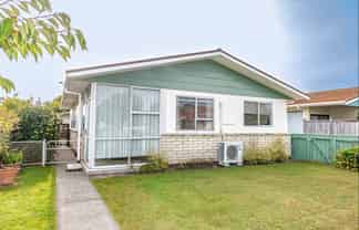 2/28 Moana Street, Whanganui East