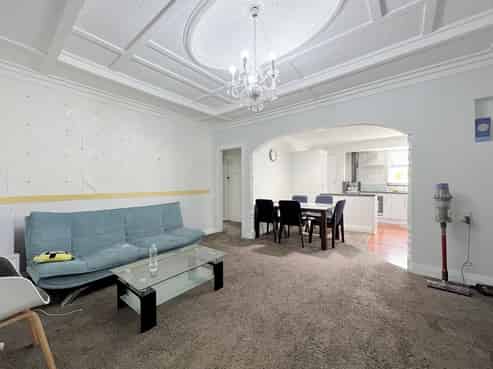 1 Wilson Street, Hamilton East