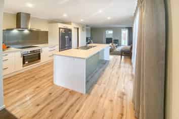 14 Kemble Drive, Rolleston