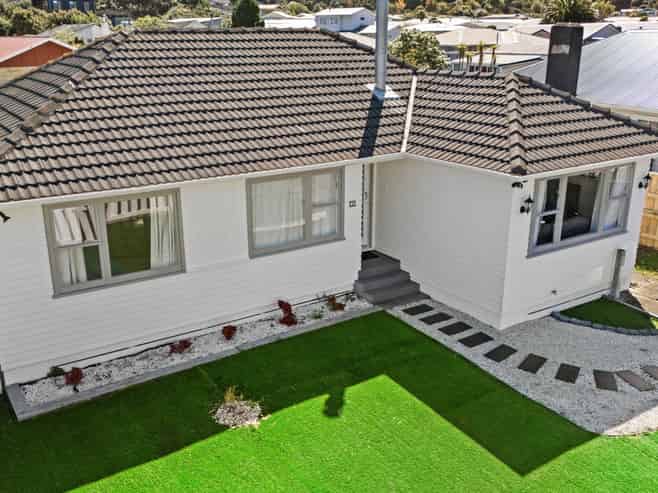 243 Wellington Road, Wainuiomata